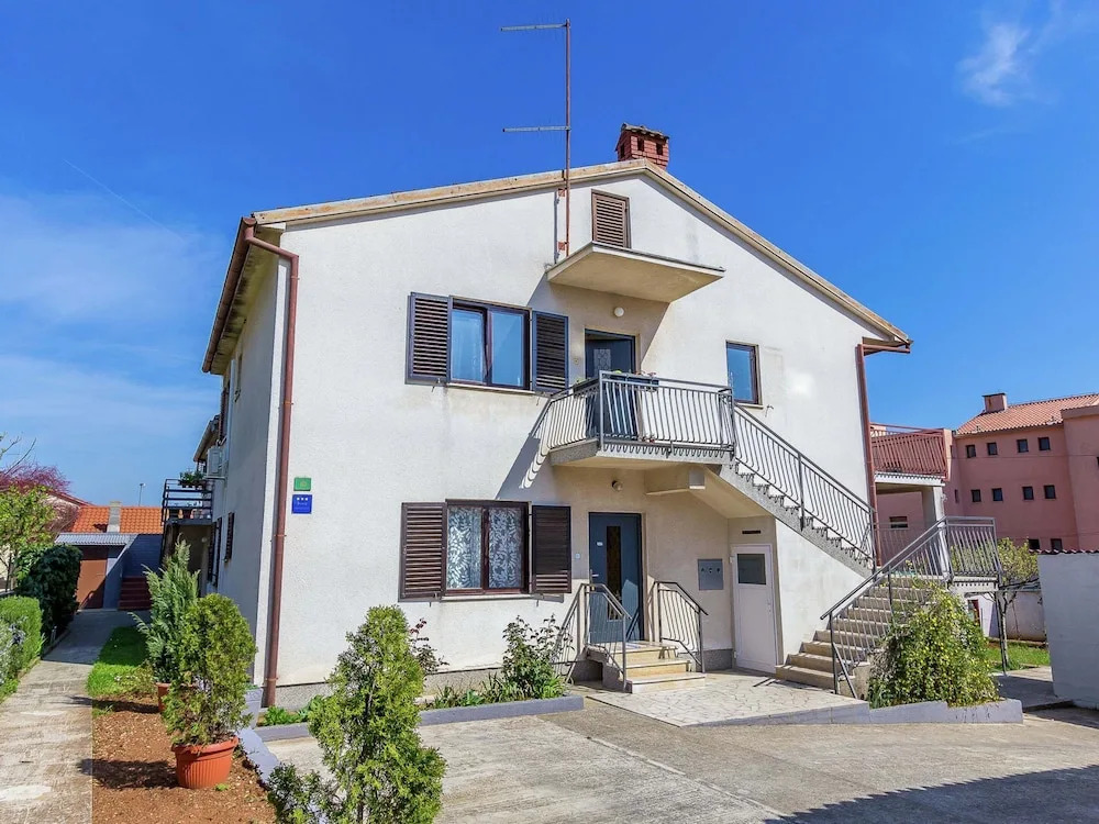 Apartment in Pula Near City Center