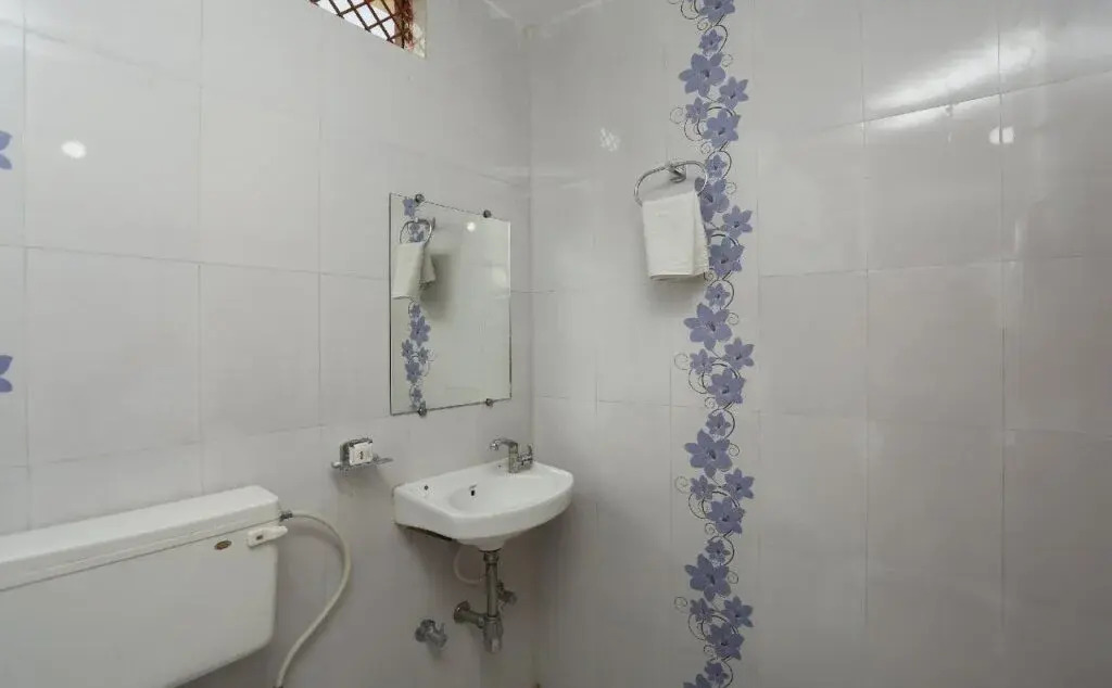 khush khush hotel