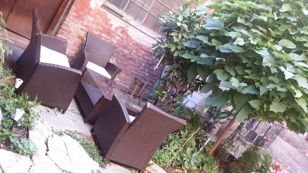 Magnet Apartment