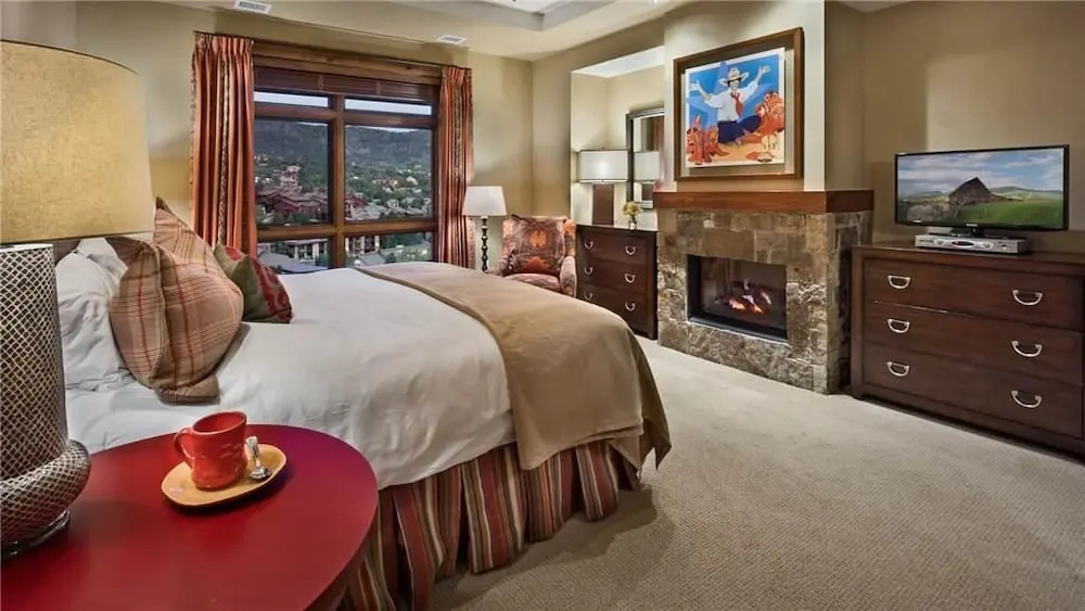 Moose Mountain 604 4 BedroomCondo By Moving Mountains