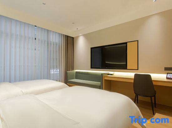 Shuoguo Hotel (Minquan High-speed Railway North Station)