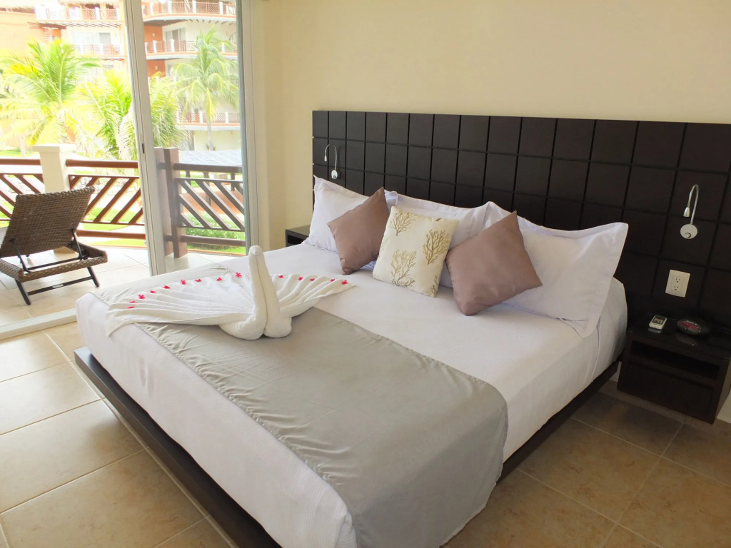 Oceanfront Apartments Vivo Resorts Puerto Escondido