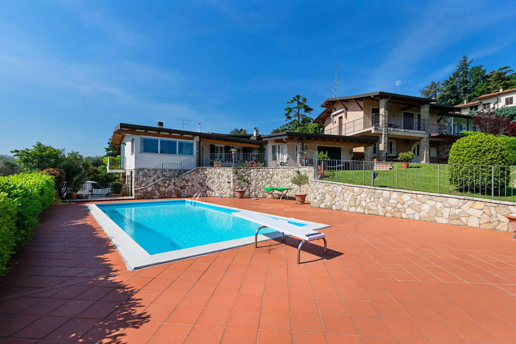 Casa Alba con Giardino e Patio by Wonderful Italy