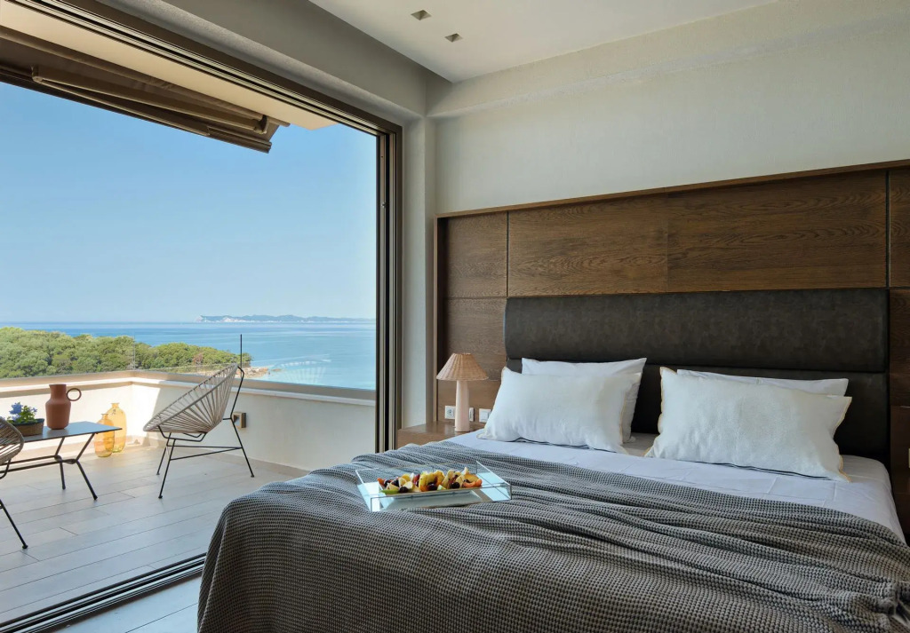 Prima Vista Beachfront Boutique Hotel