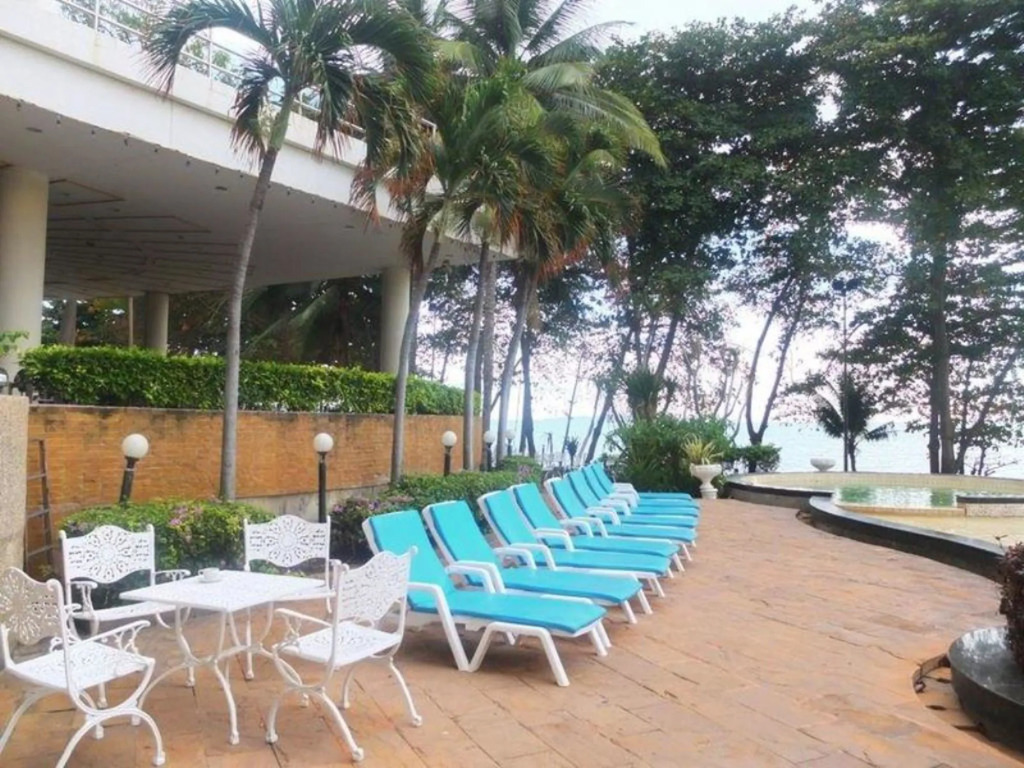Adriatic Palace Hotel Pattaya