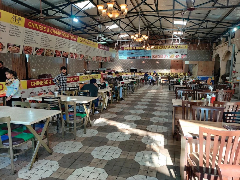Hotel Raj Darbar