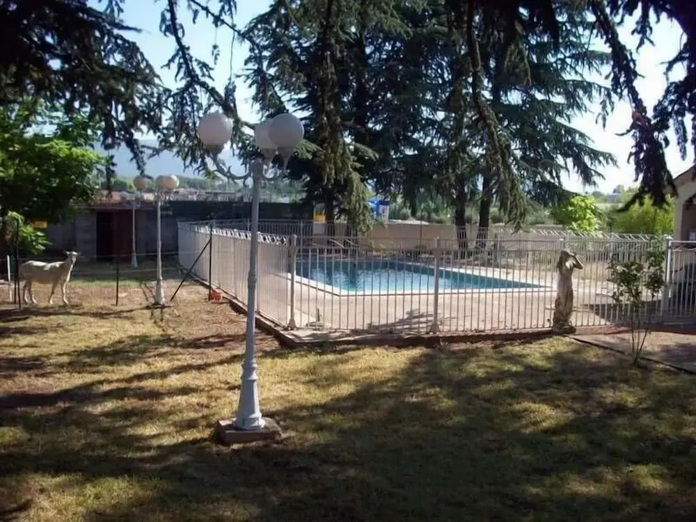 Le Parc aux Cedres
