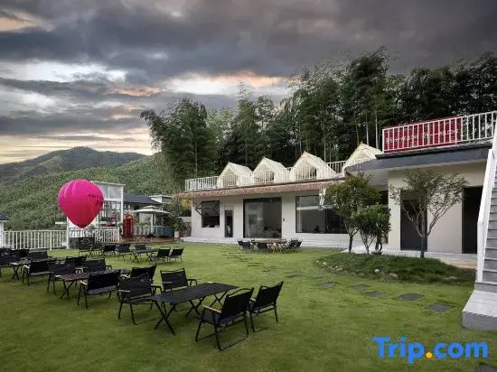 Yehaihang Coffee · Starry Private HotSpr · Lawn-Garden BBQ Boutique Homestay (Anji Cloud Grassland)