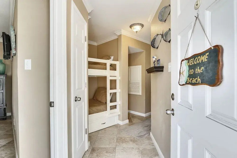Seascape 1318 - 1 Br Condo