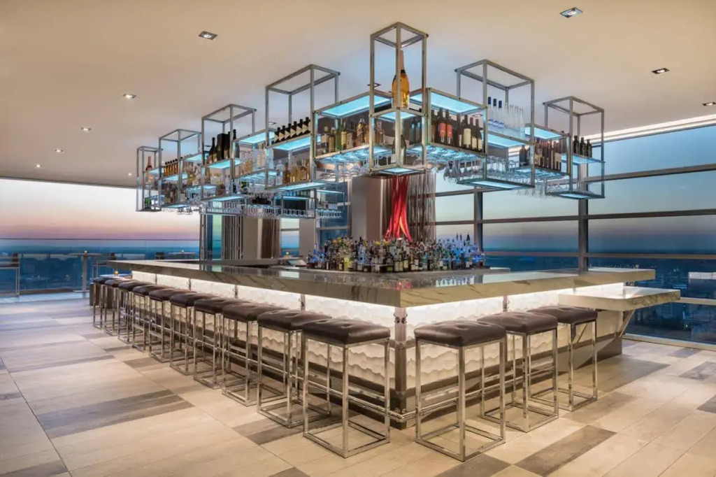 AC Hotel by Marriott Charlotte City Center