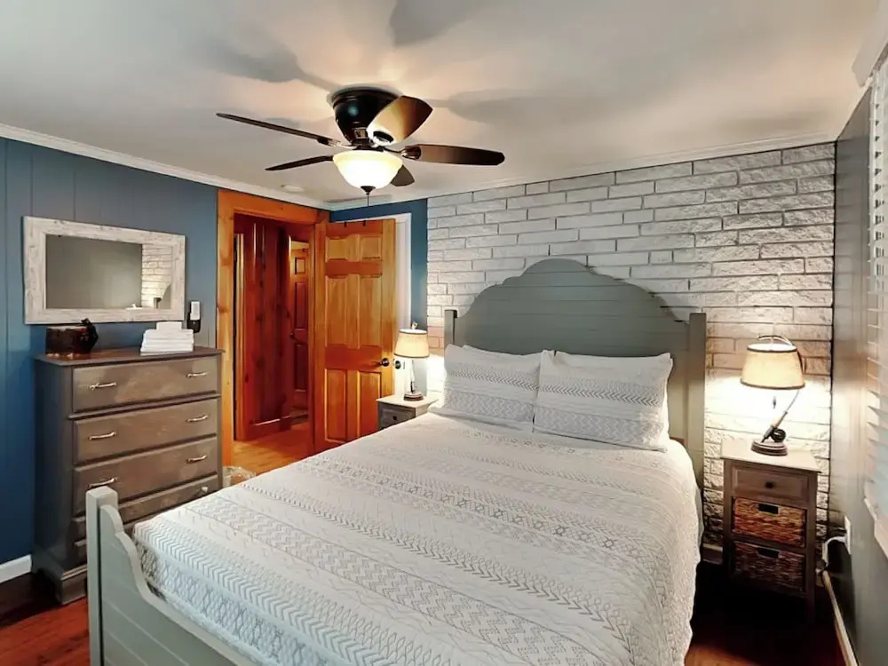 Crows Point Lakehouse by Taylor Made Deep Creek