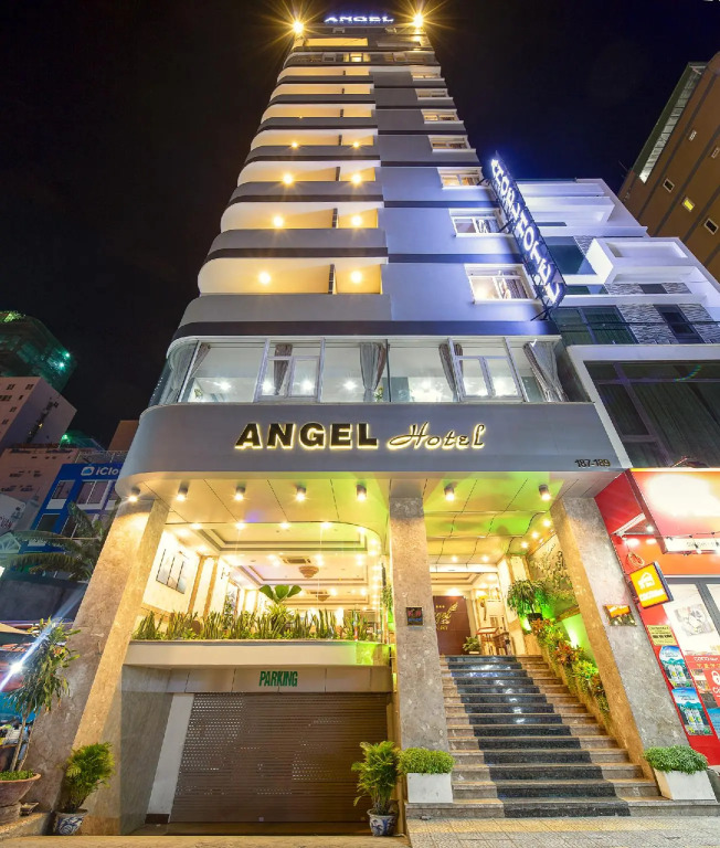 Angel Hotel