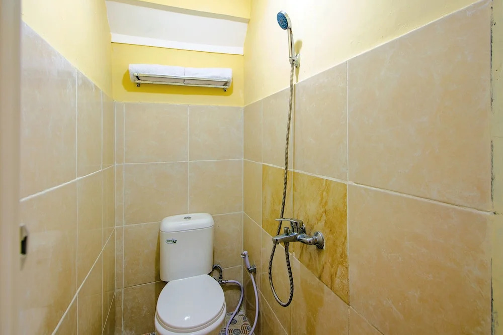 Grand Monica by OYO Rooms