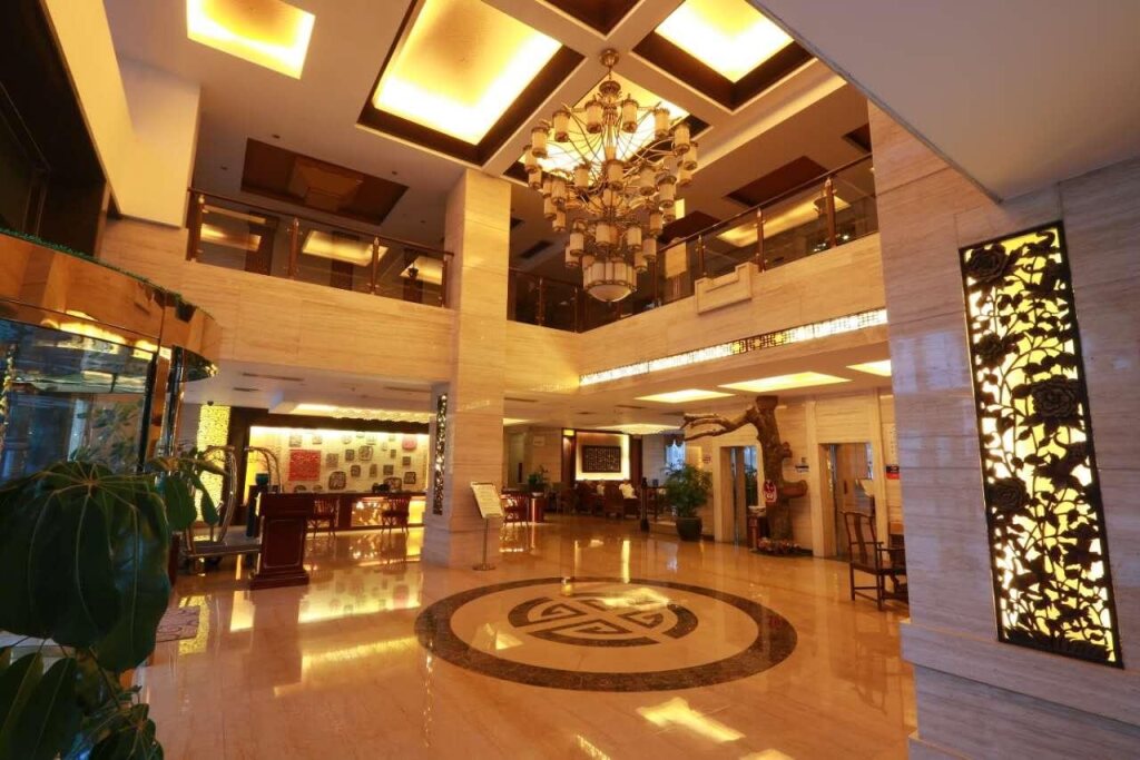Jasper International Hotel