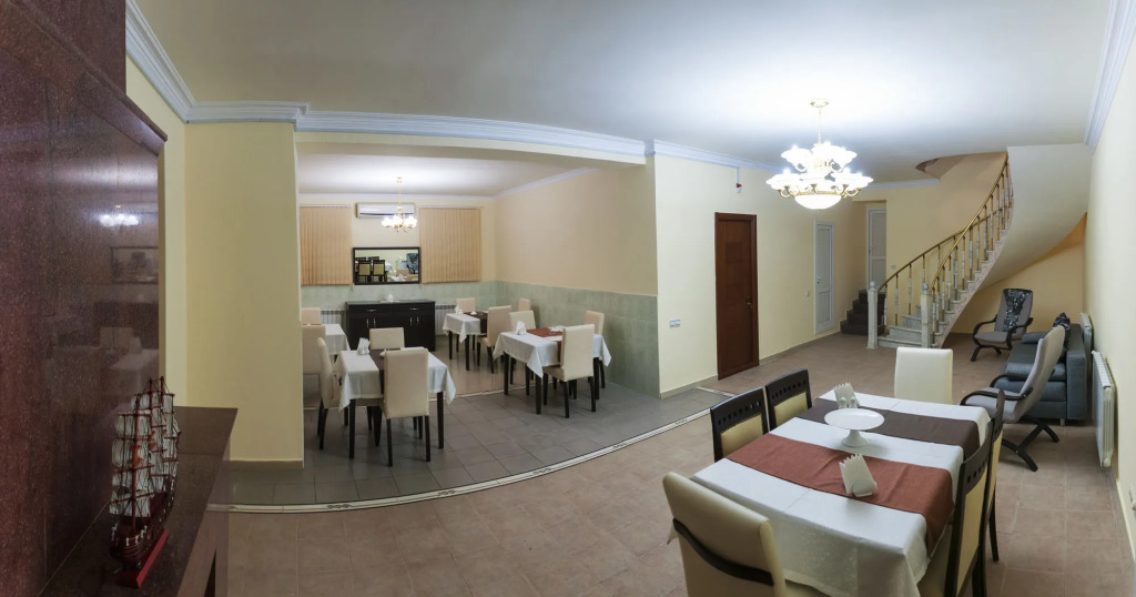 Миа Каса