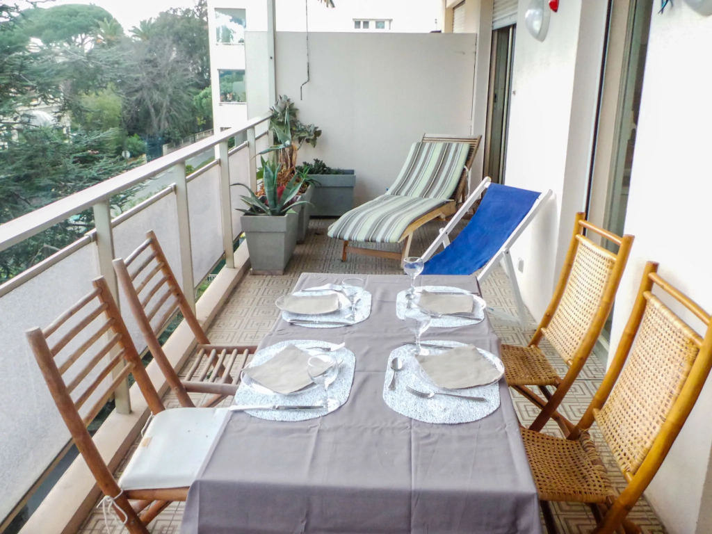 Apartment Les Aliscamps