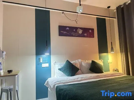 Yujian Homestay (Qingzhen Shiguang Guizhou Ancient Town)