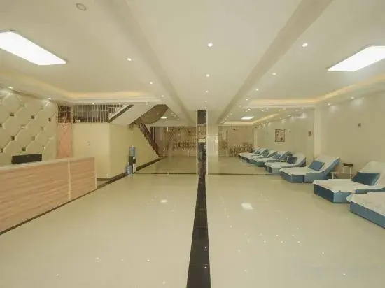 Xinlongmen Foot Bath Inn