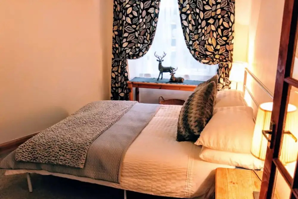 1 Bedroom Apartment Near The Old Town