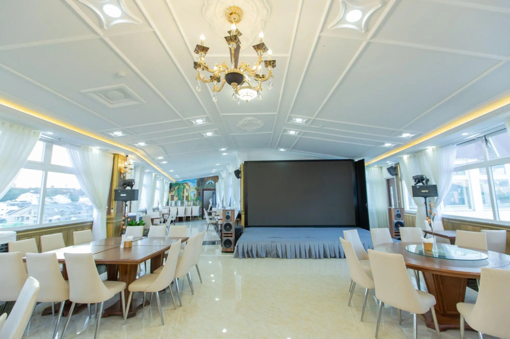 Queen T&T Dalat Hotel