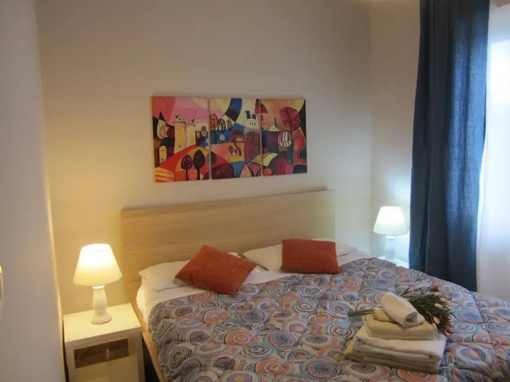 Le Maioliche Home