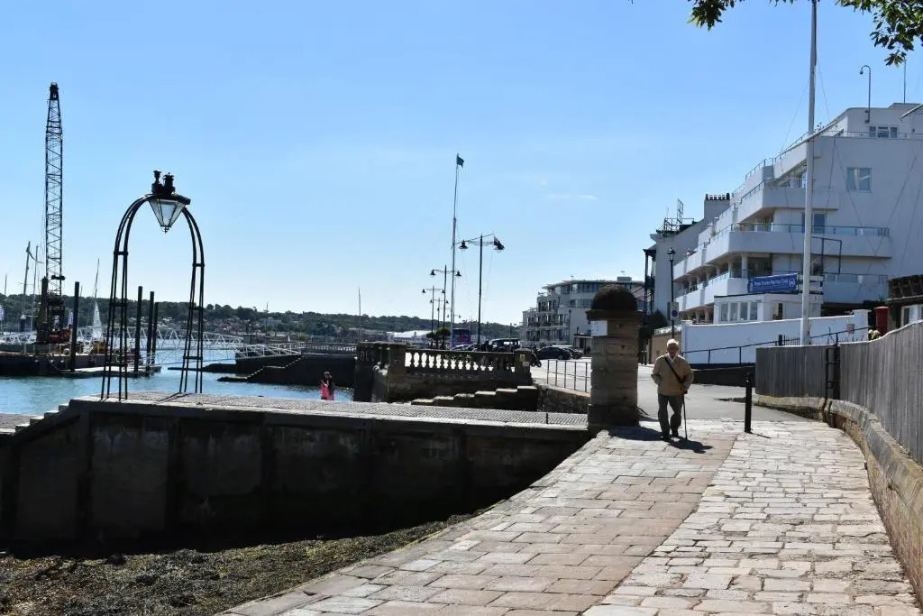 Vernon House Sleeps 8 in Old Cowes