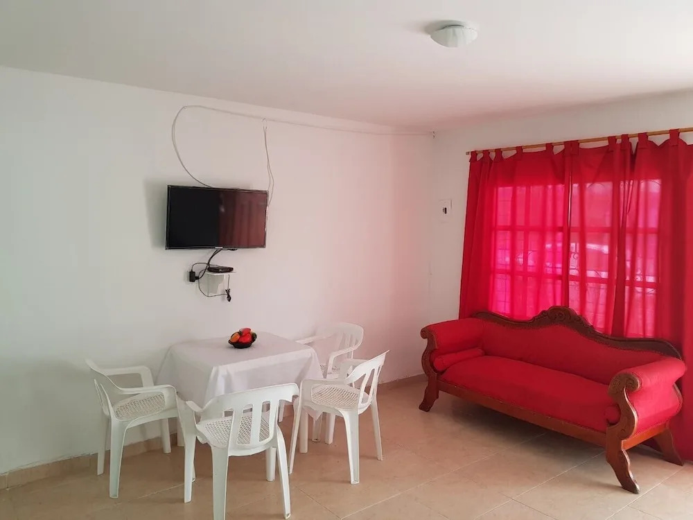 House Near The Old City And The Beaches With Wifi And Ac
