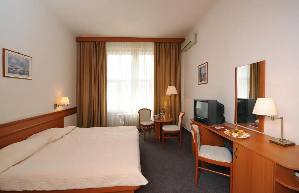 Hunguest Hotel Platanus