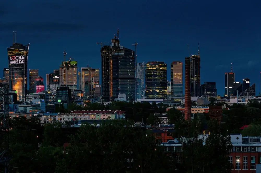 Apartments with Parking Warsaw Business Center by Noclegi Renters