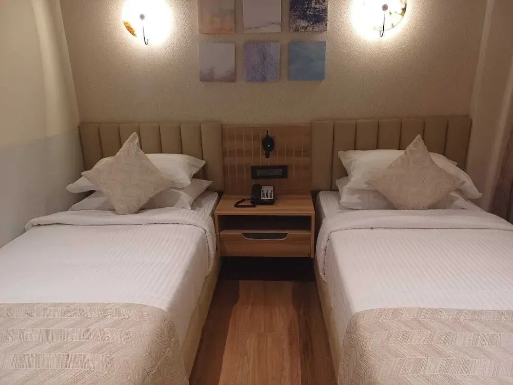 Hotel Raai Hosur