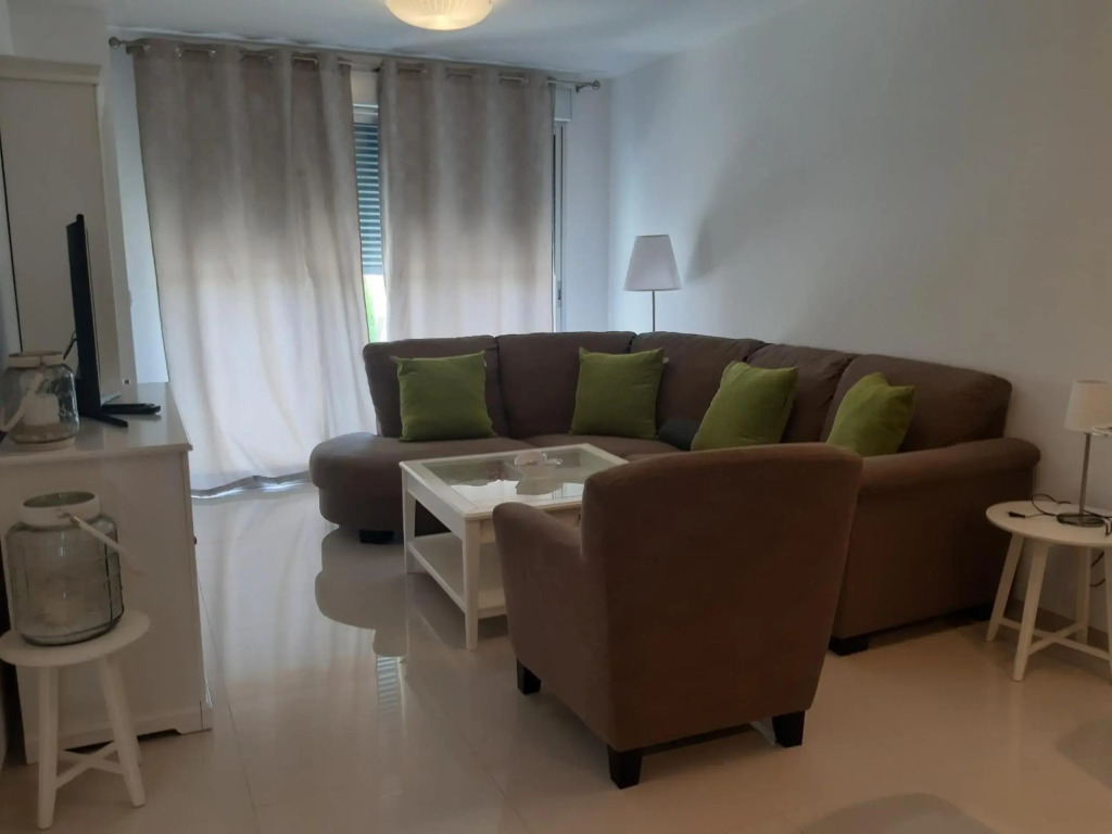 Vivienda aguas nuevas familiar & deportivo