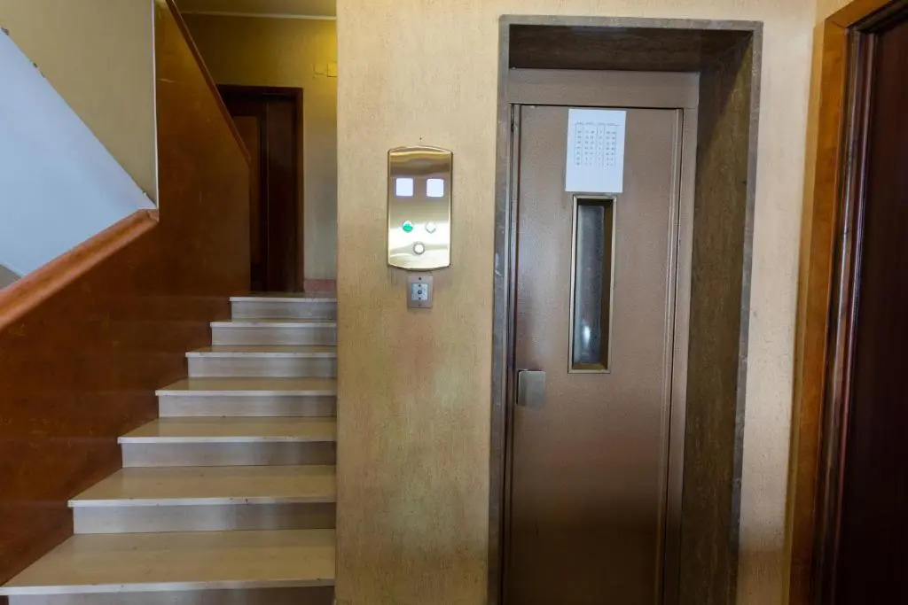 Rizzo St. Peter Apartment