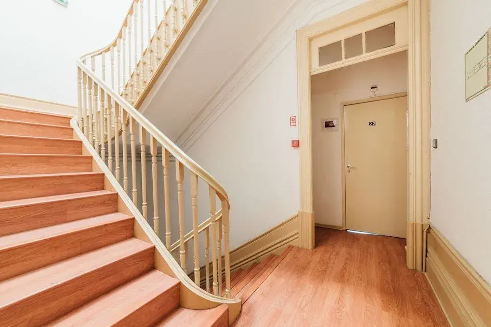 SwissPorto Guest House