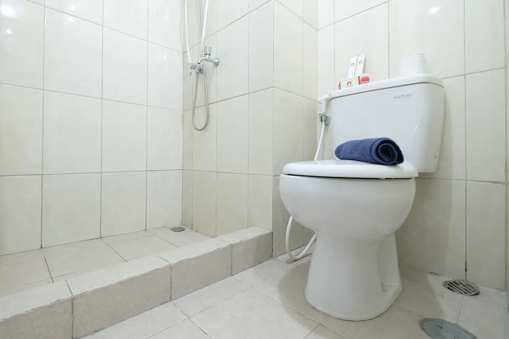 Minimalist Studio Room at The Springlake Apartment Sumarecon Bekasi