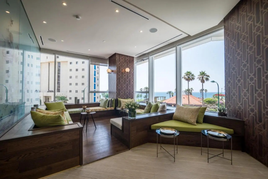 David Tower Hotel Netanya by Prima Hotels - 16 years Plus