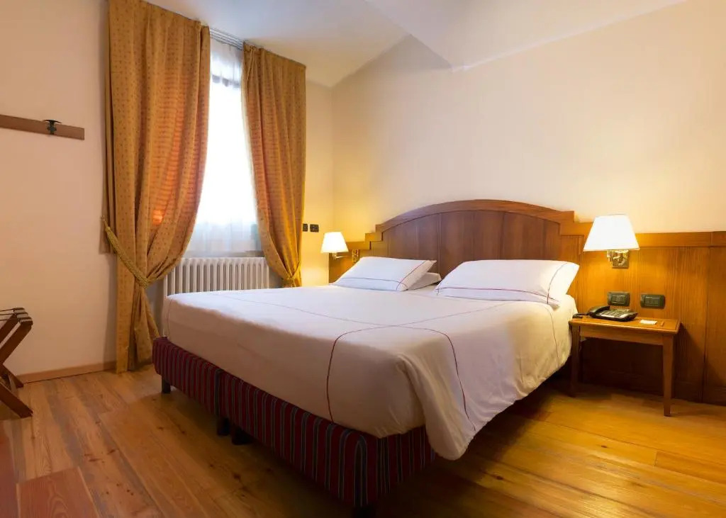 Cresta Et Duc Hotel
