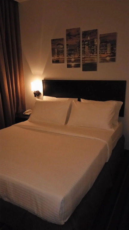 Hotel Sri Sutra - Pusat Perdagangan Seri Kembangan