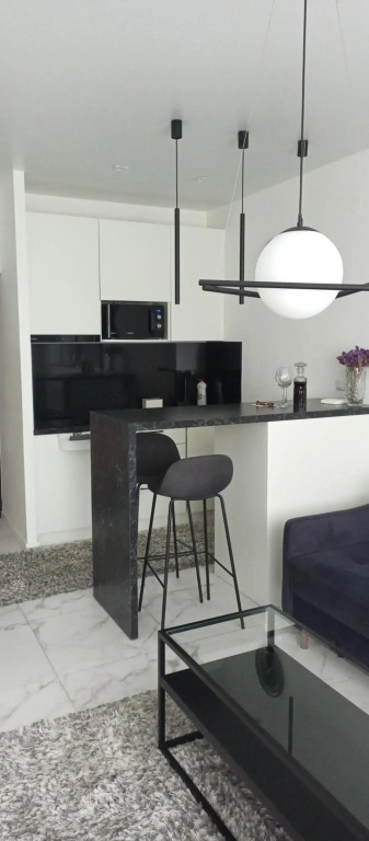 NEW modern apartment