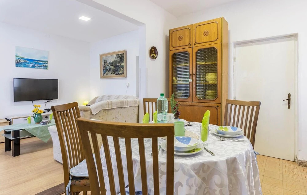 Beautiful Home in Pula With Wifi and 3 Bedrooms