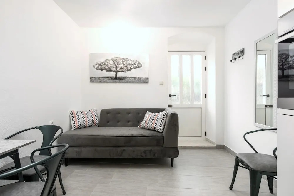 Split Apartments with Hotel Service