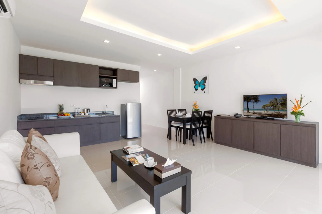 Patong Bay Hill