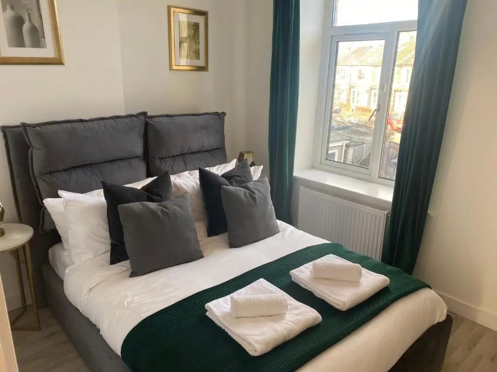 Wyndham Crescent - Stylish Flat in Popular Pontcanna