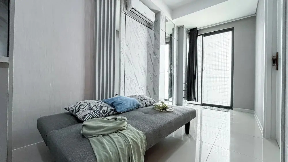 Nice and Comfortable 2BR Apartment at Daan Mogot City