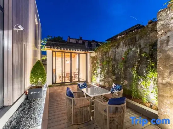 Qianshan Homestay