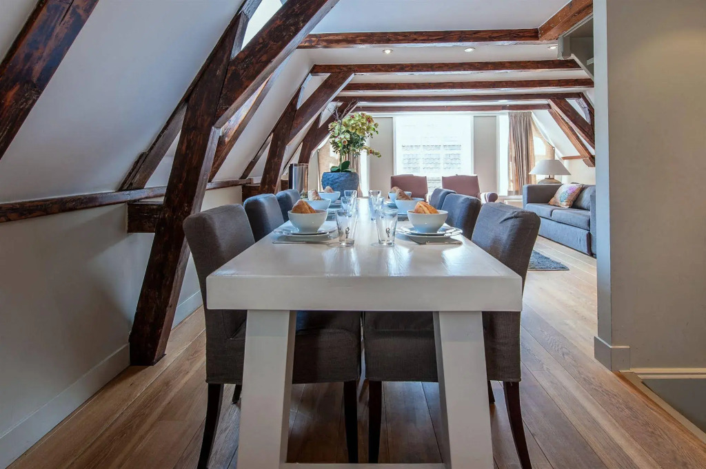City Centre VIP Apartments