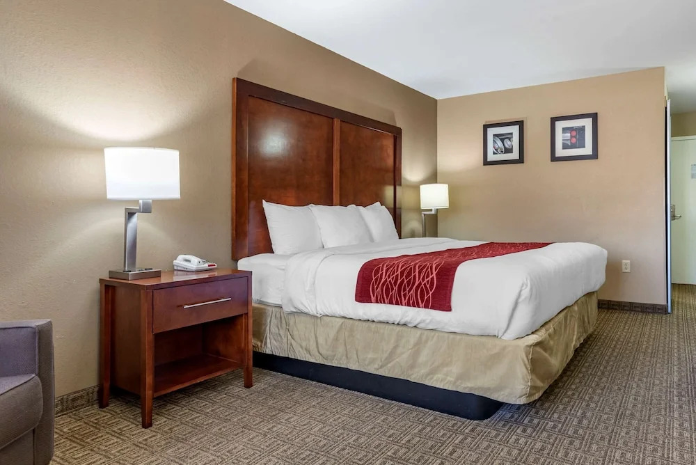Comfort Inn And Suites