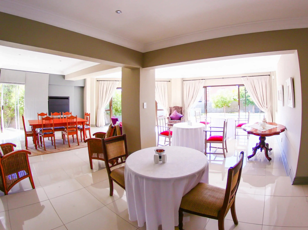 Alabaster Luxe Villa