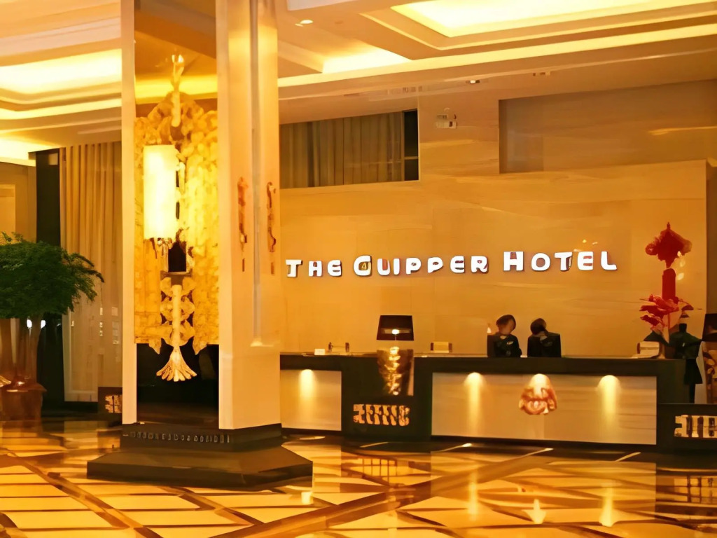 The Clipper Hotel