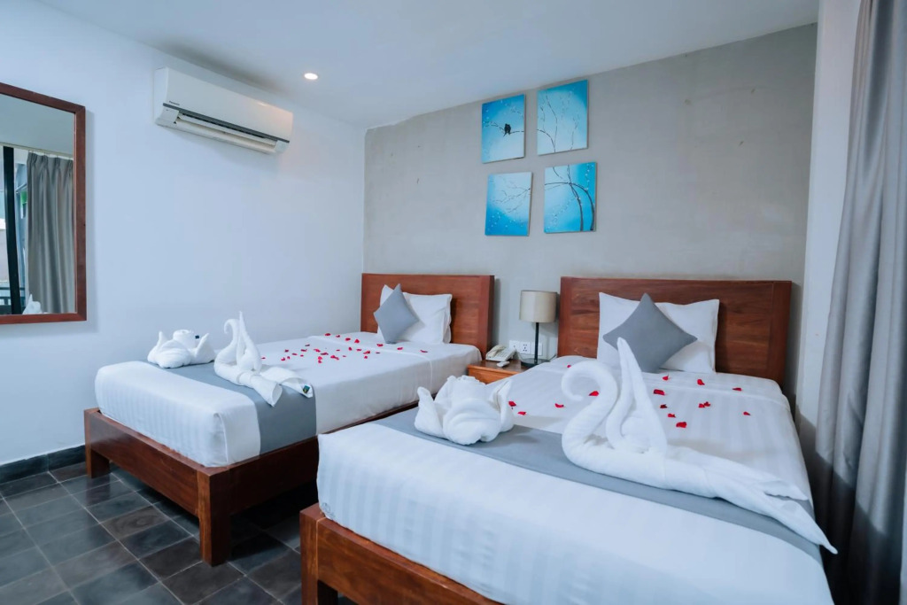 Home Chic Hotel