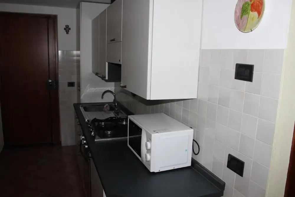 Loft Angela, Delizioso Bilocale con Soppalco, Centralissimo a Pietrasanta